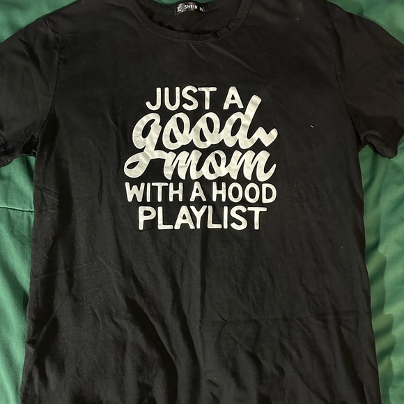 XL Black cotton short sleeve tshirt with iron on decal - Picture 2 of 2